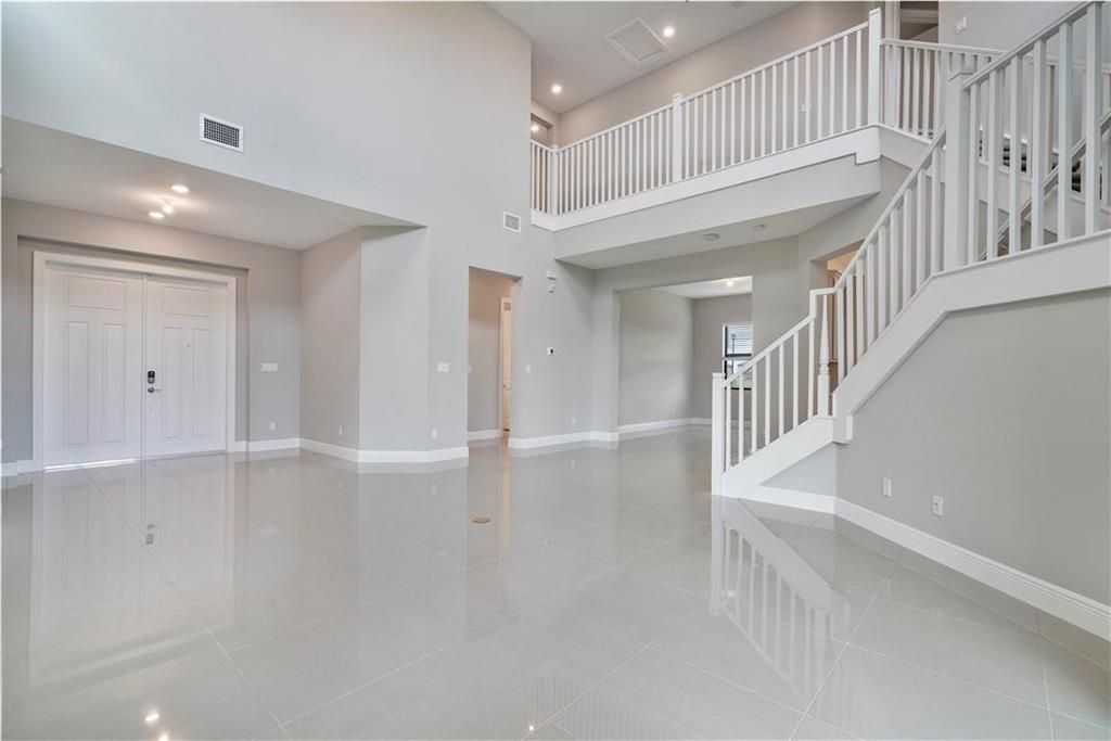 12135 E Baypoint Circle, Parkland, FL 33076 Photo