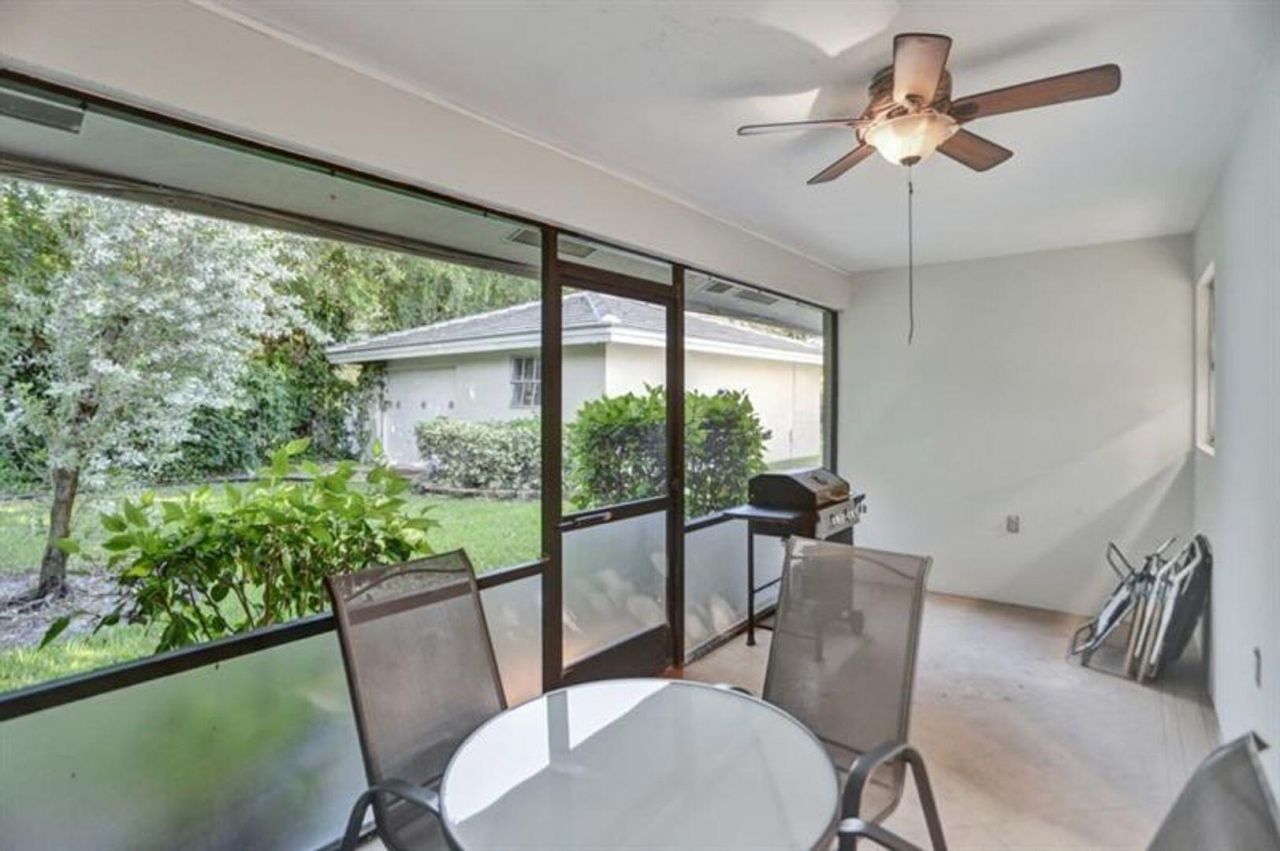3220 SE 11th Street, Unit A, Pompano Beach, FL 33062 Photo