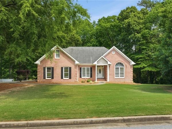 2624 Fireside Trail SW, Conyers, GA 30094