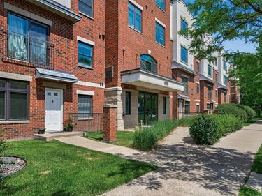 619 8th Street SE, Unit 308, Minneapolis, MN 55414