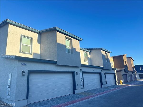 9918 Saffron Hills Street , Las Vegas, NV 89141