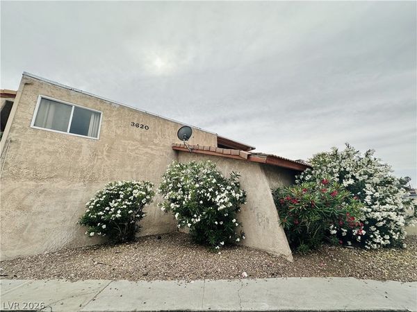 3620 ALA Drive , Unit 4, Las Vegas, NV 89103