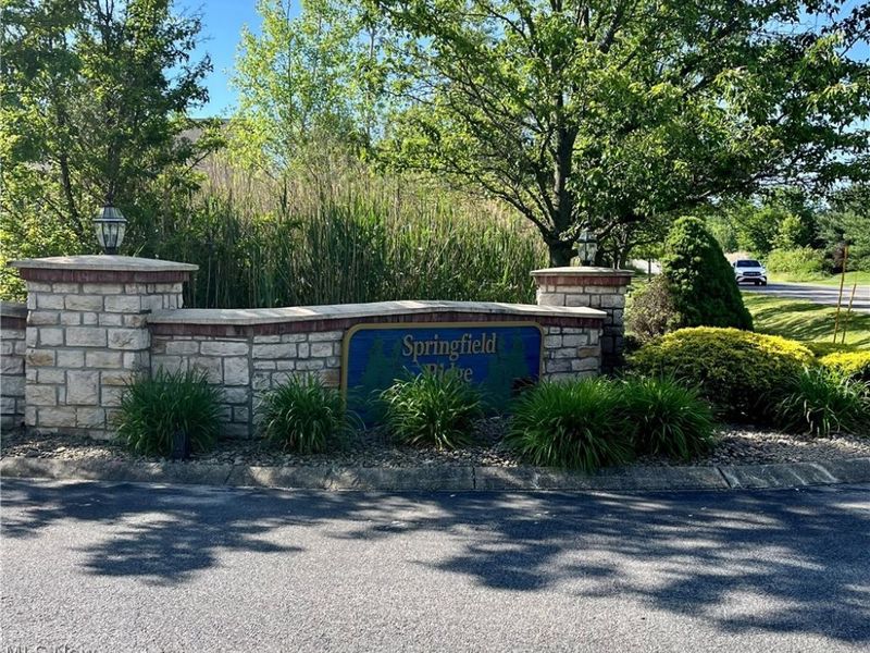 9151 Springfield Road, Unit 1803, Poland, OH 44514 Photo 4