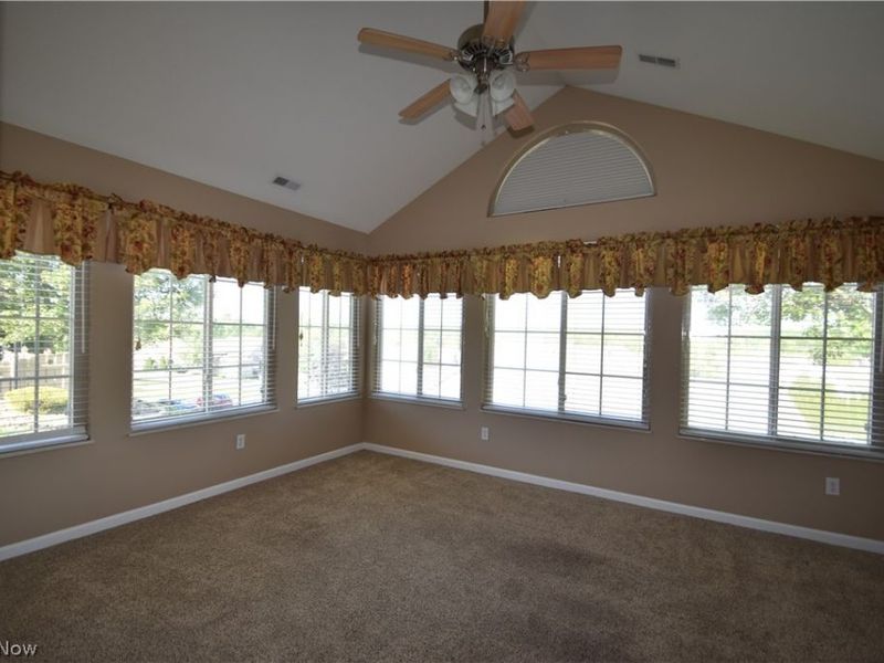 9151 Springfield Road, Unit 1803, Poland, OH 44514 Photo 8