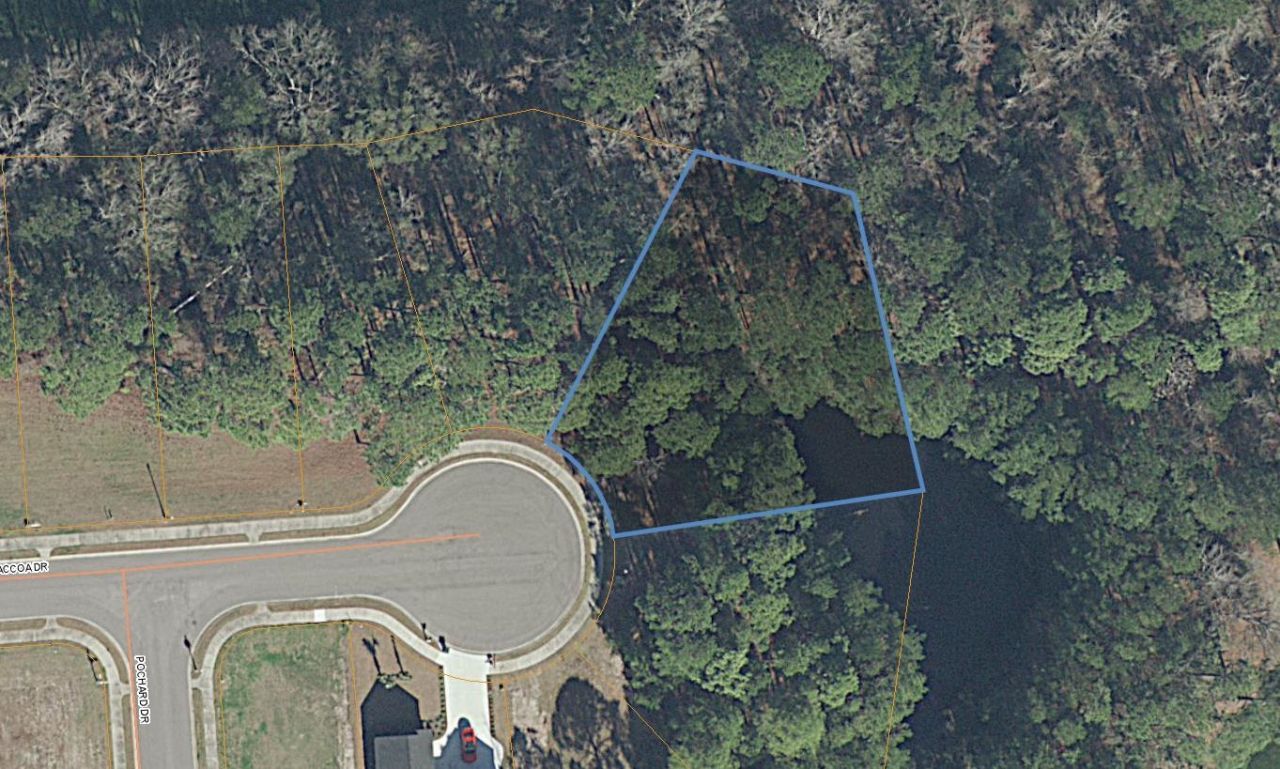 1000 Maccoa Dr.  Photo 6
