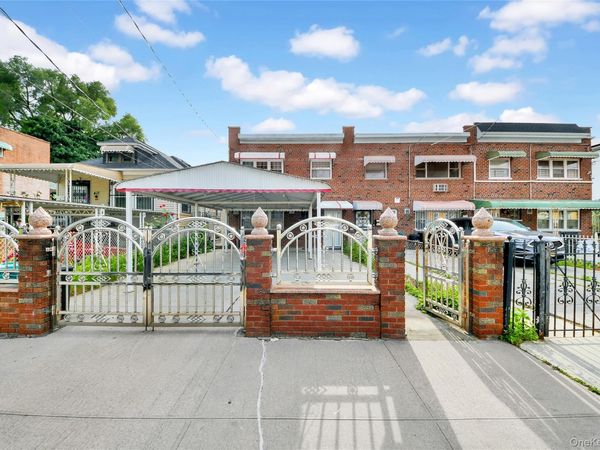419 Turneur Avenue , Bronx, NY 10473