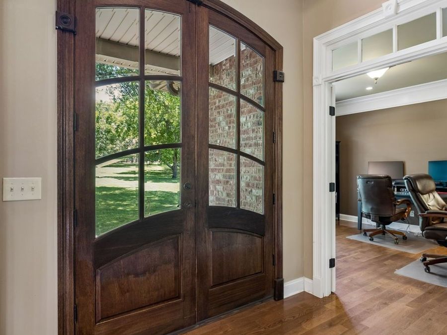 Property Image 8
