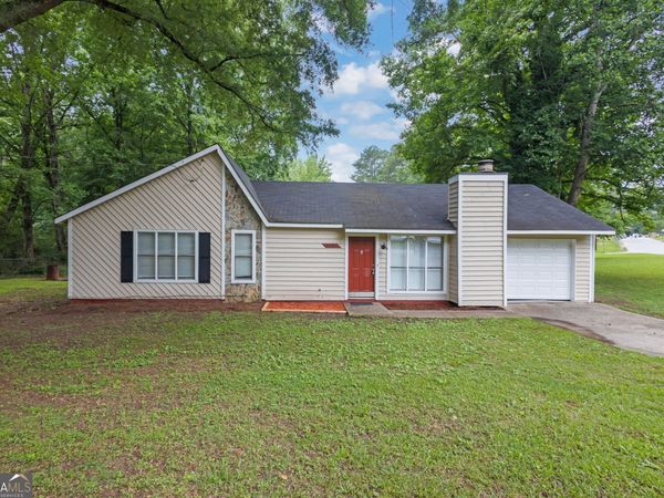 8997 Huntwood Lane, Riverdale, GA 30274