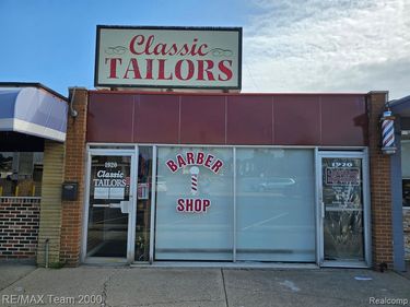 1920 W STADIUM Boulevard , Ann Arbor, MI 48103
