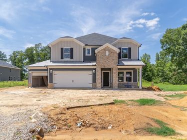 89 Stradshire Court, Zebulon, NC 27597