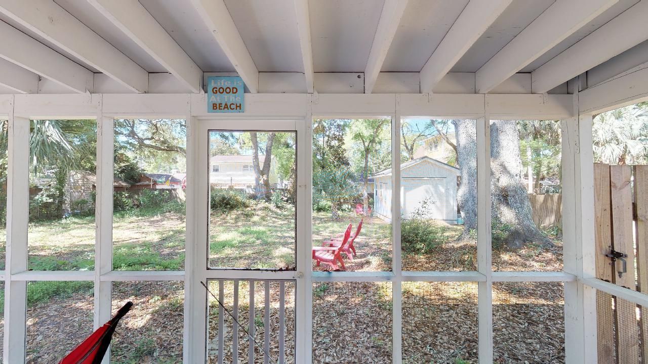 27 21st Avenue Photo 16