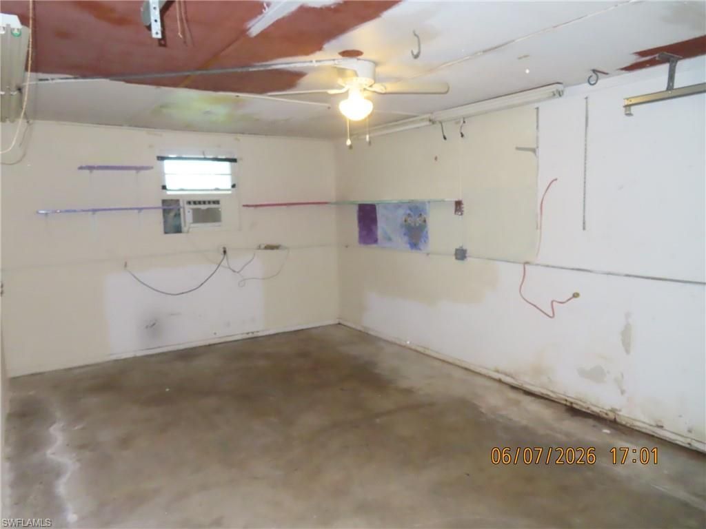 521 SE 35th St , Cape Coral, FL 33904 Photo