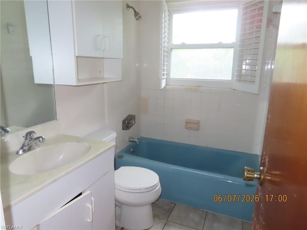 521 SE 35th St , Cape Coral, FL 33904 Photo