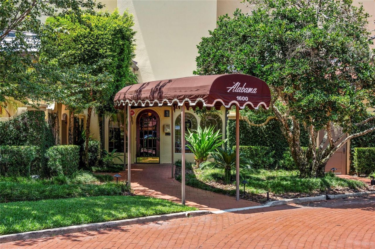 1600 Alabama Drive, Unit 402, Winter Park, FL 32789 Photo