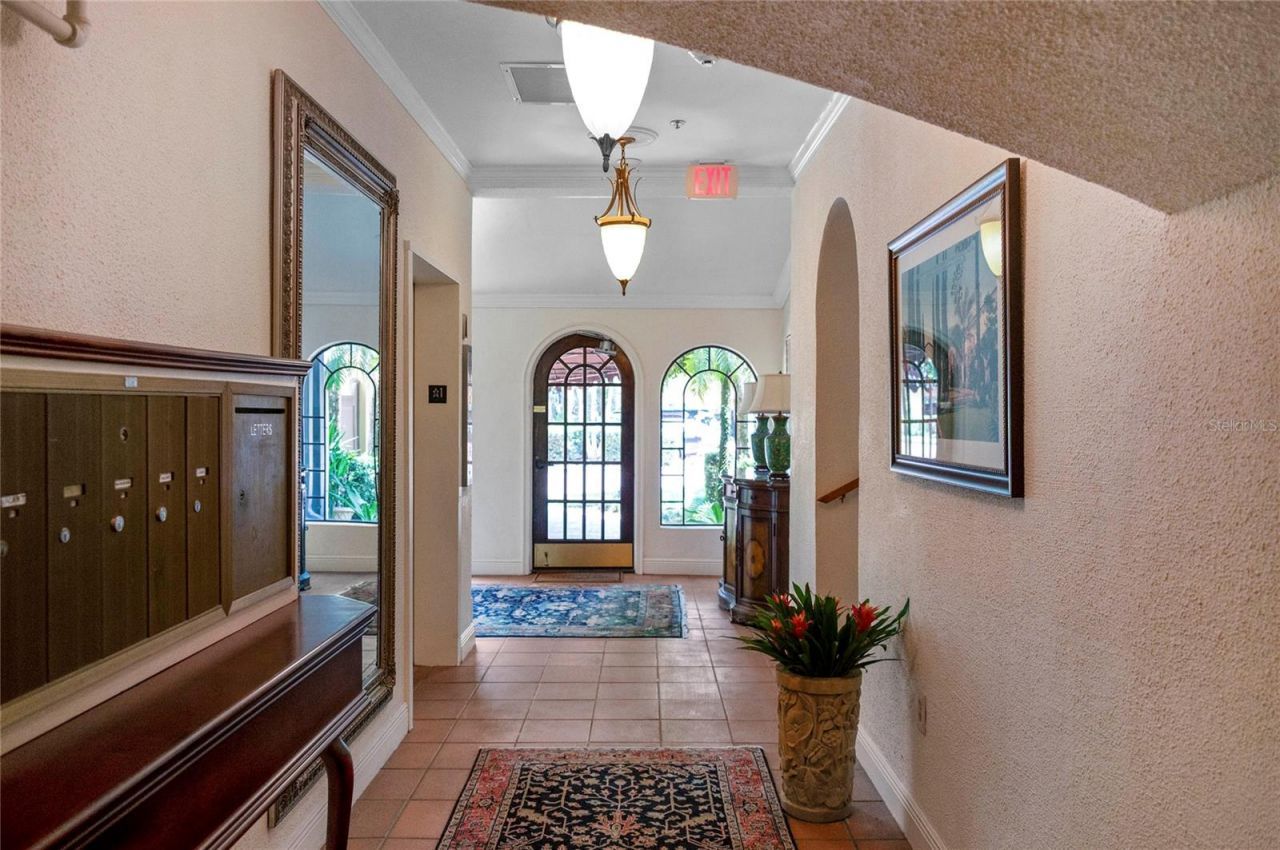 1600 Alabama Drive, Unit 402, Winter Park, FL 32789 Photo