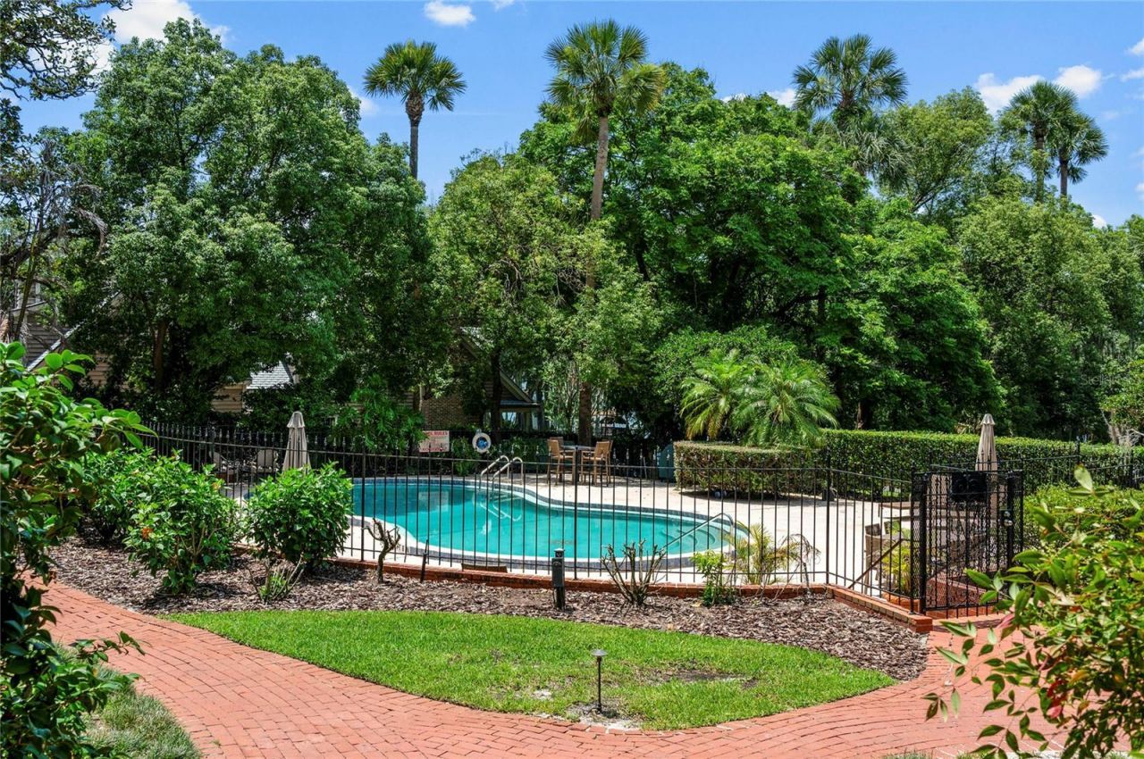 1600 Alabama Drive, Unit 402, Winter Park, FL 32789 Photo
