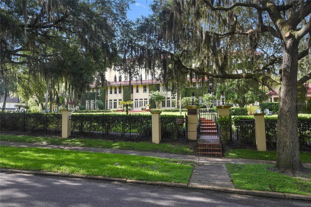 1600 Alabama Drive, Unit 402, Winter Park, FL 32789 Photo