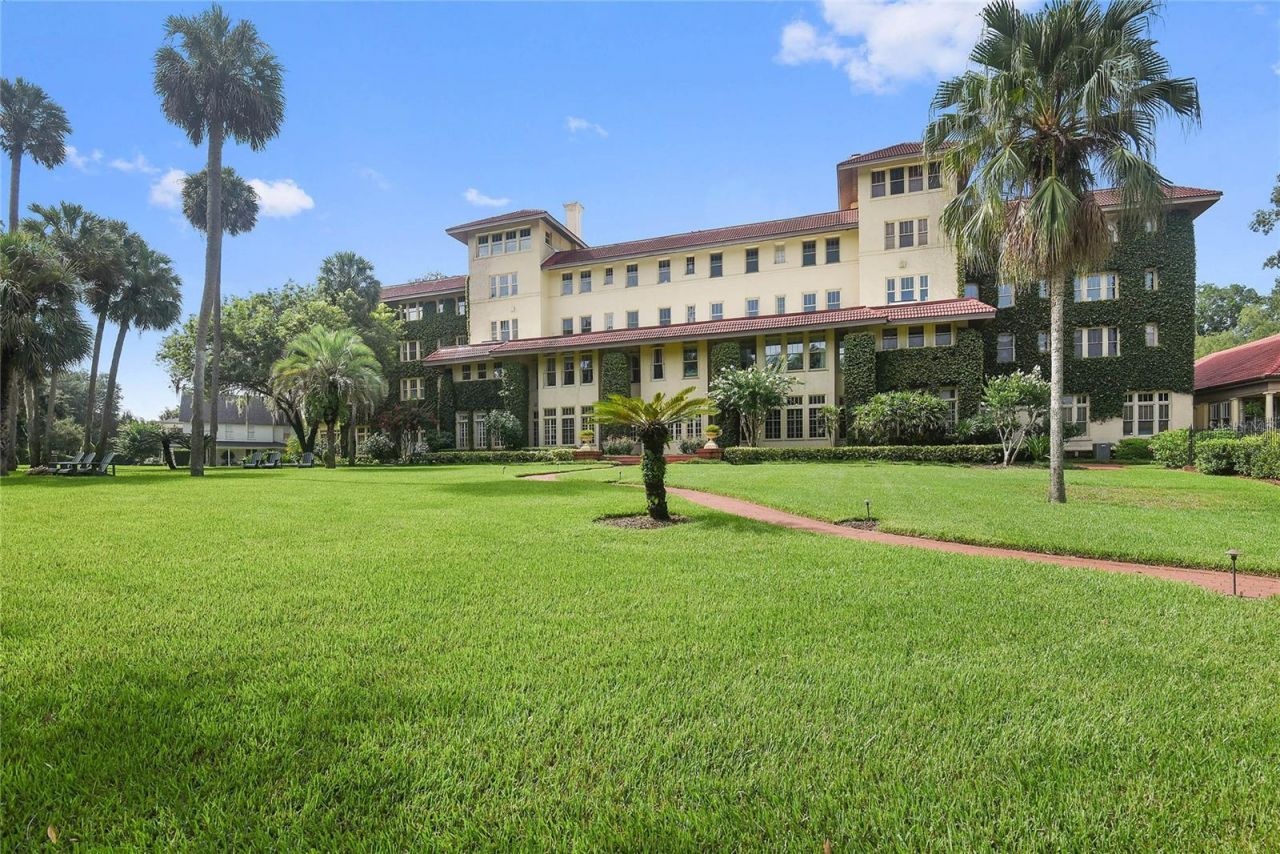1600 Alabama Drive, Unit 402, Winter Park, FL 32789 Photo