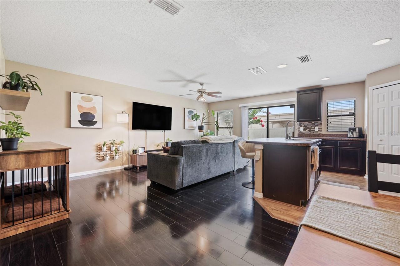 2220 Windsor Lake Circle, Sanford, FL 32773 Photo