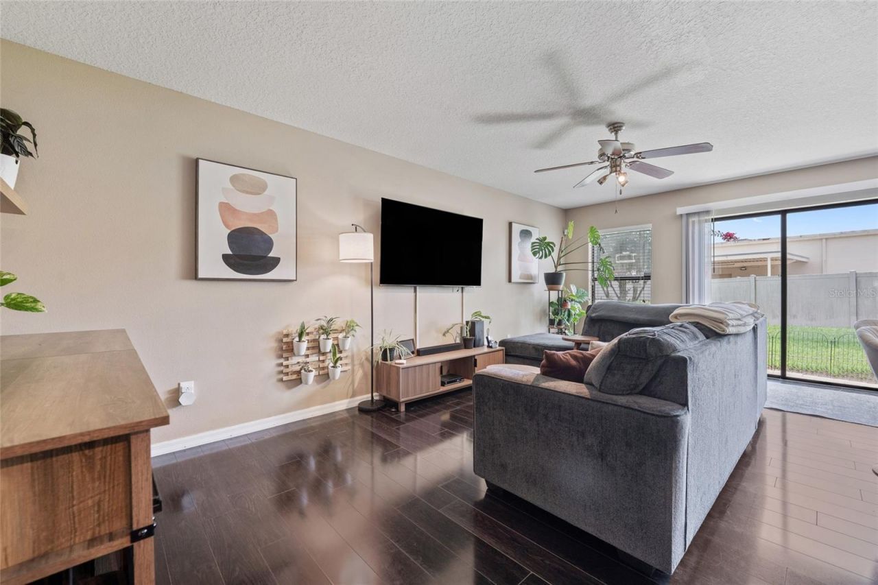 2220 Windsor Lake Circle, Sanford, FL 32773 Photo