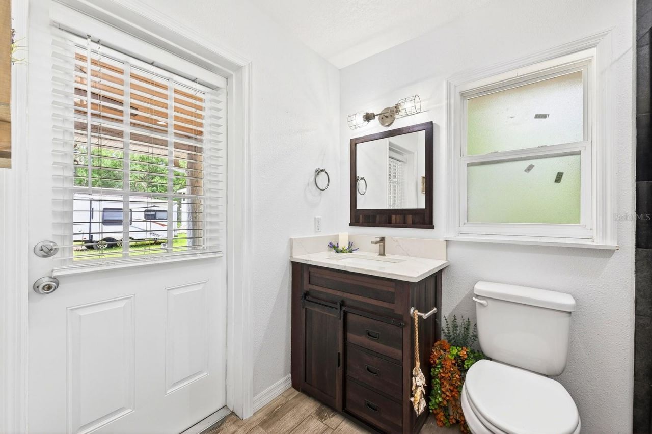 2385 Lake Pickett Road, Orlando, FL 32826 Photo