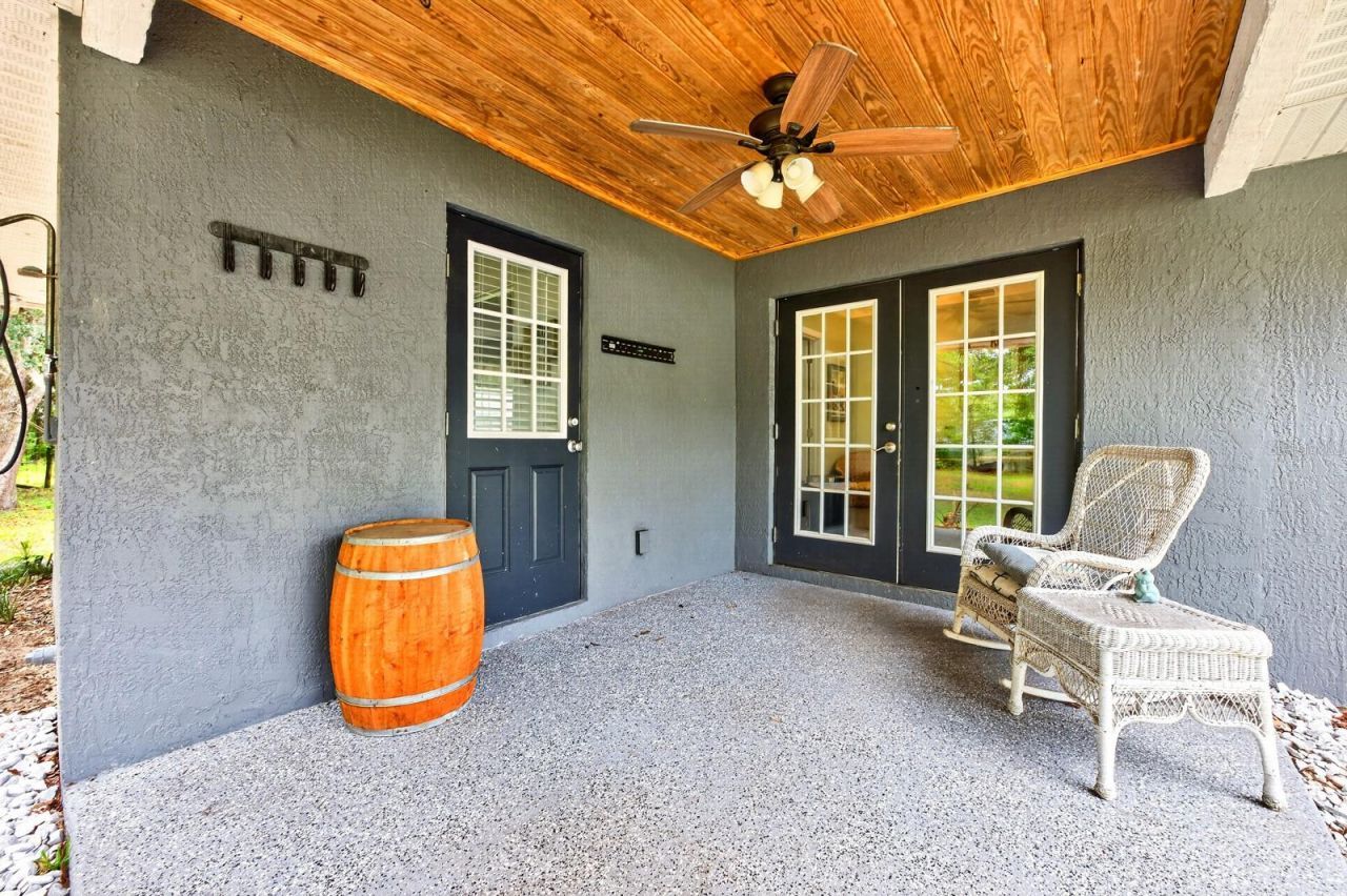 2385 Lake Pickett Road, Orlando, FL 32826 Photo