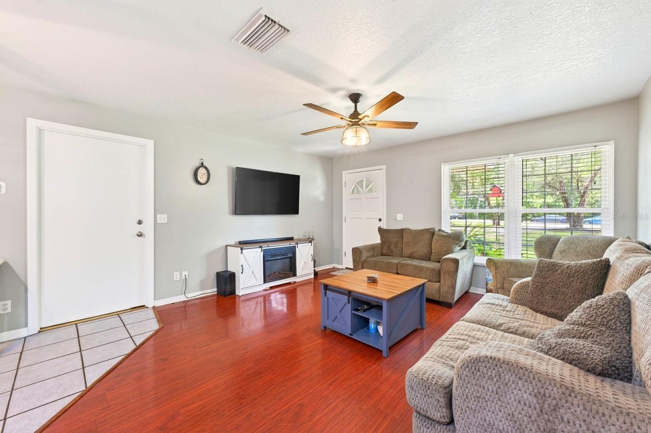 2385 Lake Pickett Road, Orlando, FL 32826 Photo