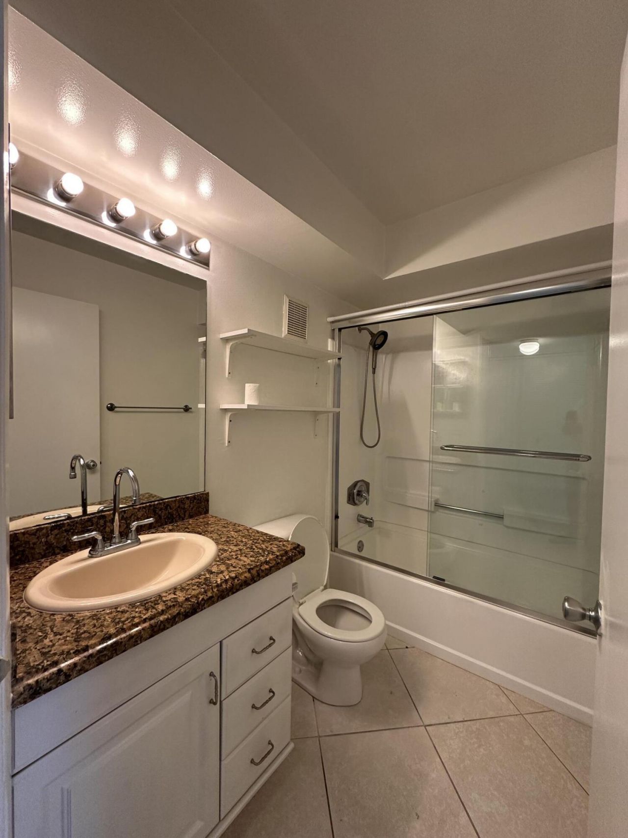 815 W Boynton Beach Boulevard, Unit 16-104, Boynton Beach, FL 33426 Photo