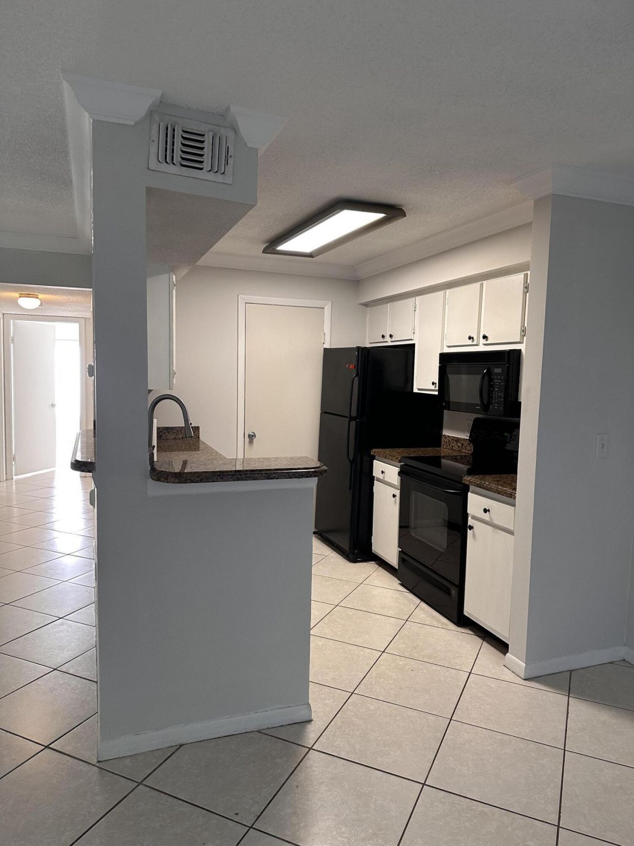 815 W Boynton Beach Boulevard, Unit 16-104, Boynton Beach, FL 33426 Photo