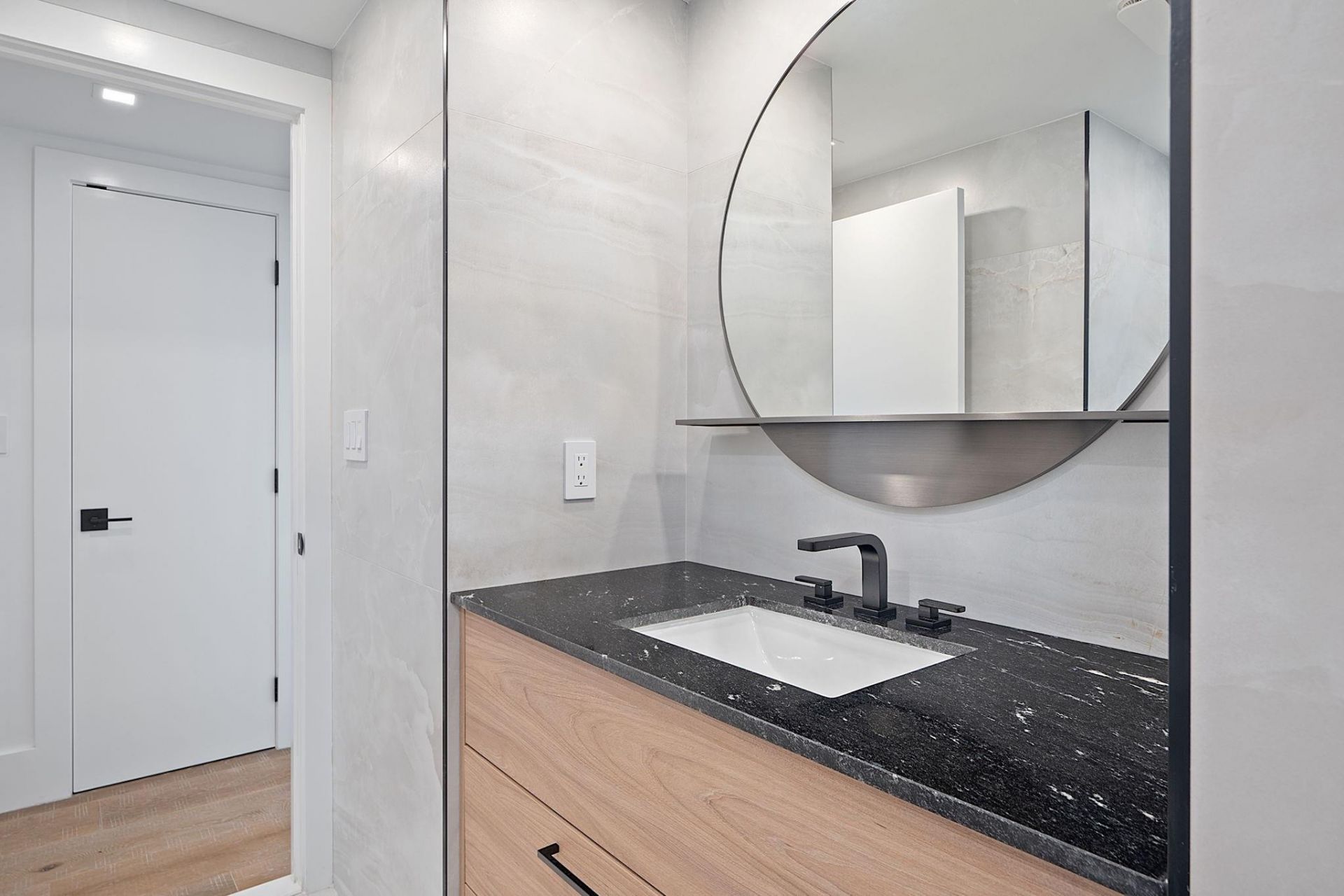 4020 Galt Ocean Drive, Unit 409, Fort Lauderdale, FL 33308 Photo
