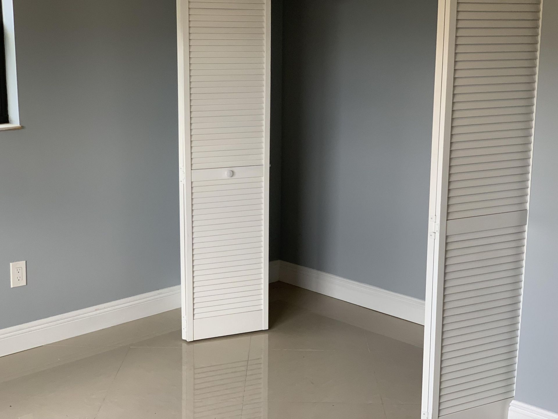 125 Lake Nancy Drive, Unit 241, West Palm Beach, FL 33411 Photo