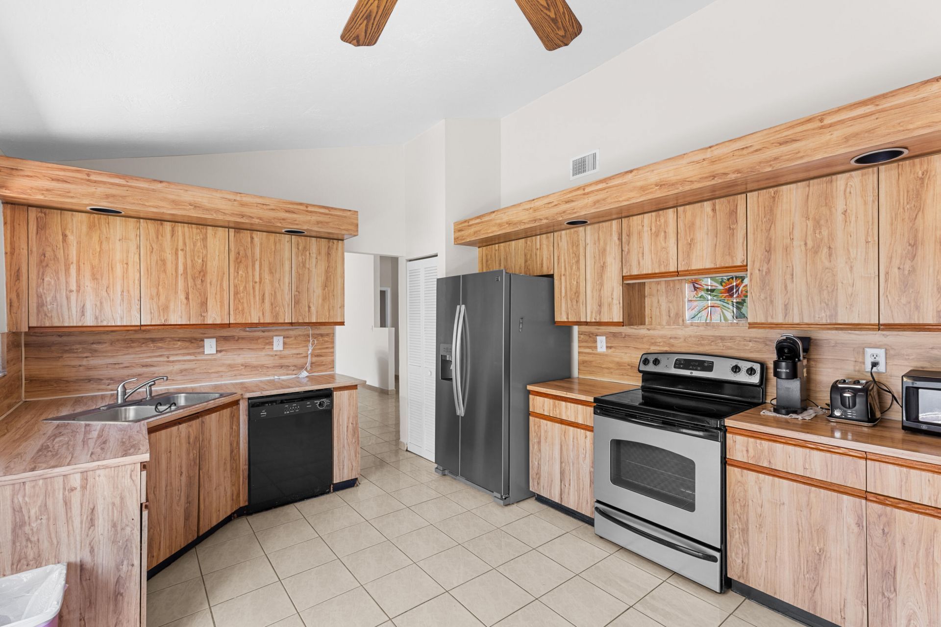 400 SW 113th Terrace, Pembroke Pines, FL 33025 Photo
