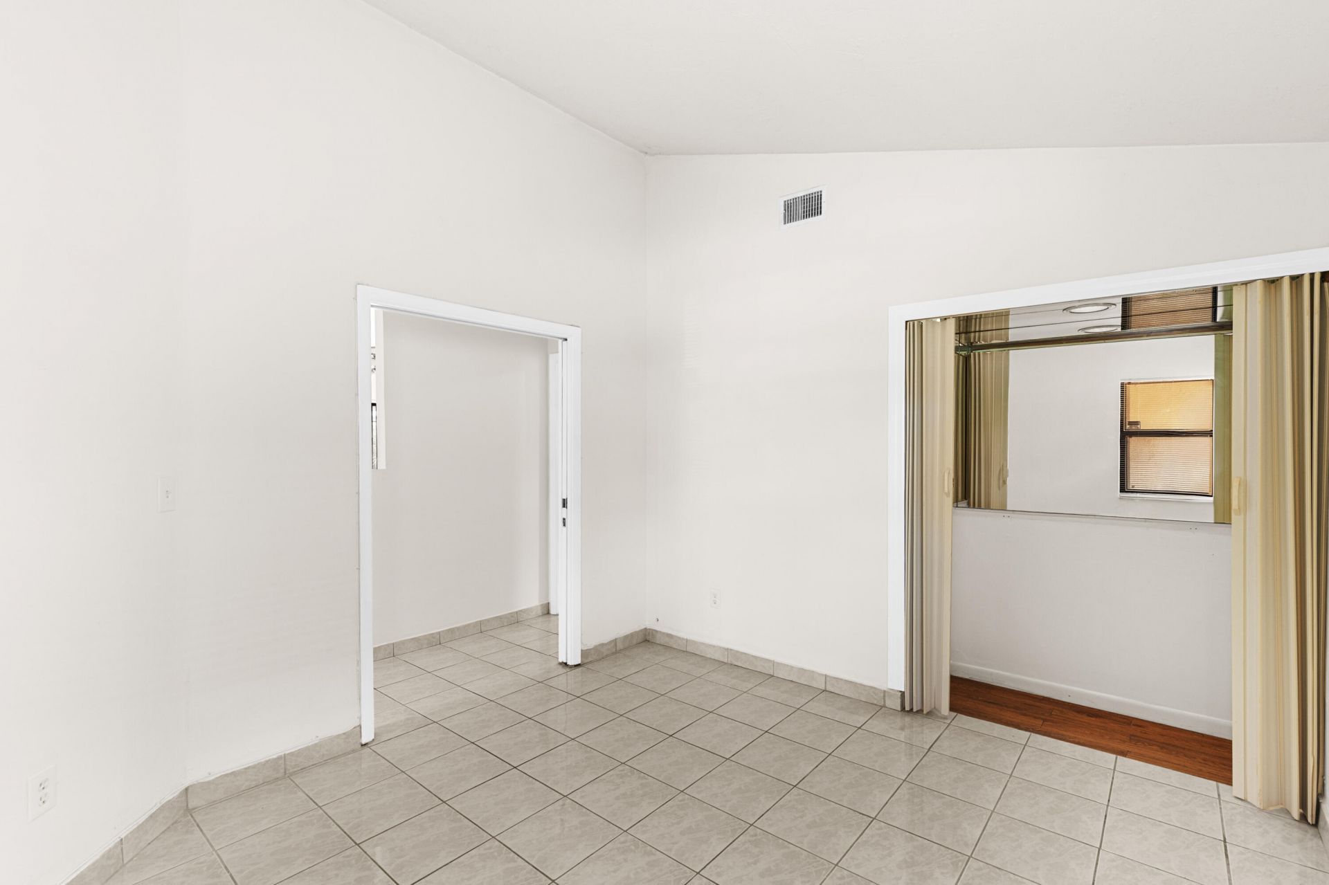 400 SW 113th Terrace, Pembroke Pines, FL 33025 Photo