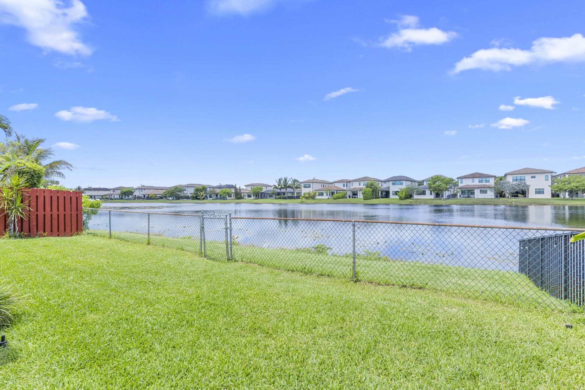400 SW 113th Terrace, Pembroke Pines, FL 33025 Photo