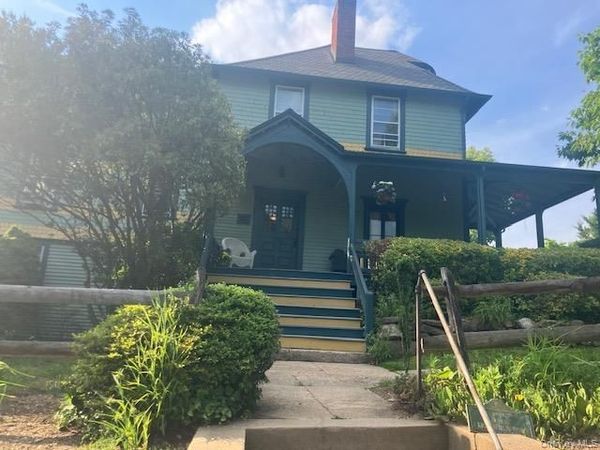 332 Franklin Avenue, Unit C, Sea Cliff, NY 11579