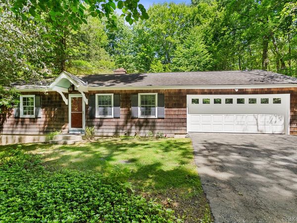 18 Nancys Lane, Pound Ridge, NY 10576