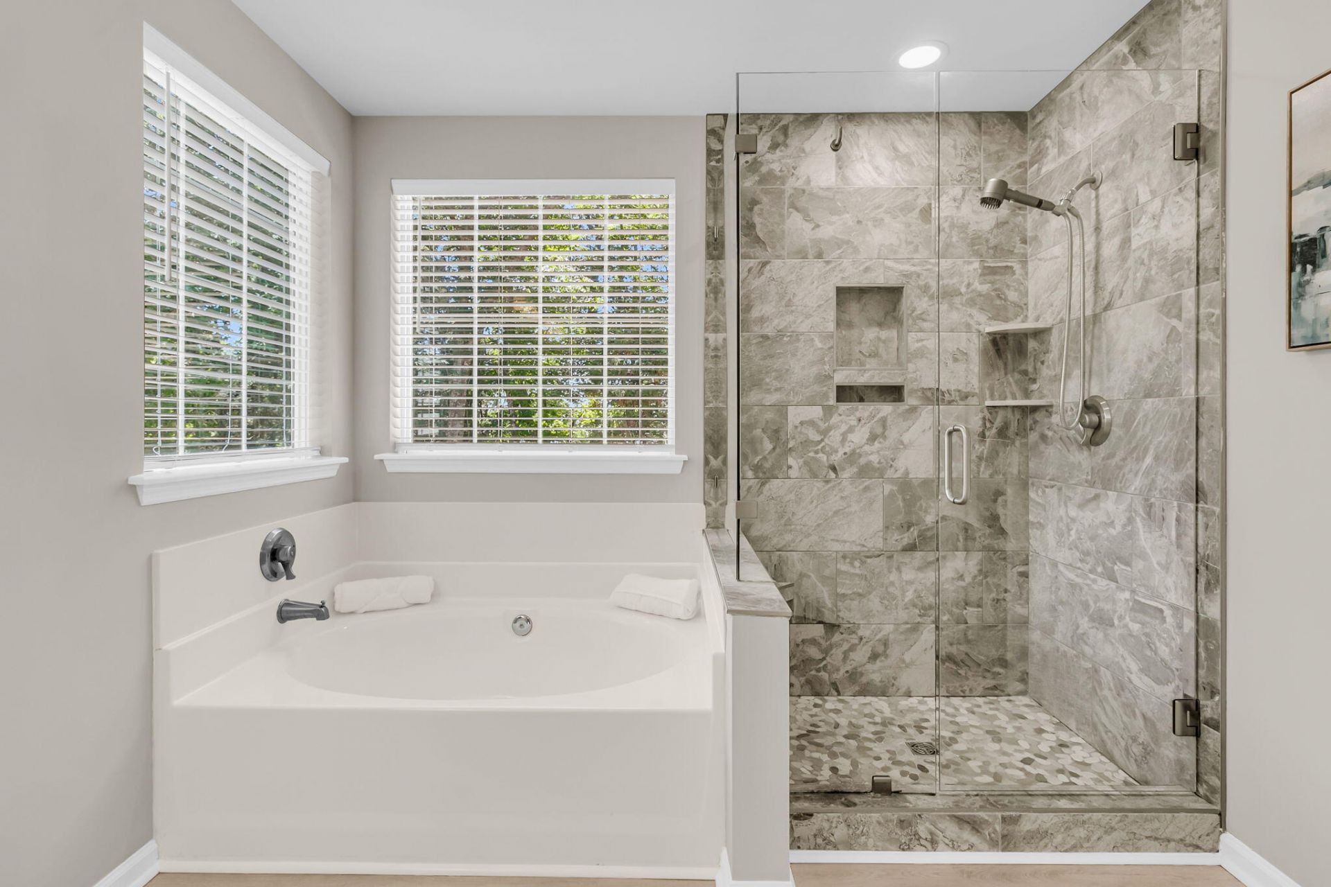 8804 Laurel Grove Lane Photo 28