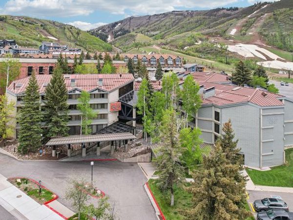 1485 N EMPIRE AVE, Unit 411, Park City, UT 84060