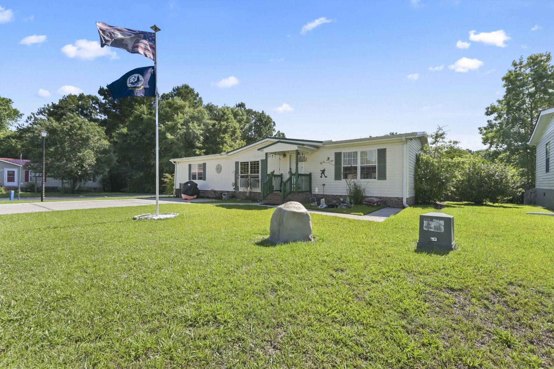 3036 Denine Dr. Photo 39