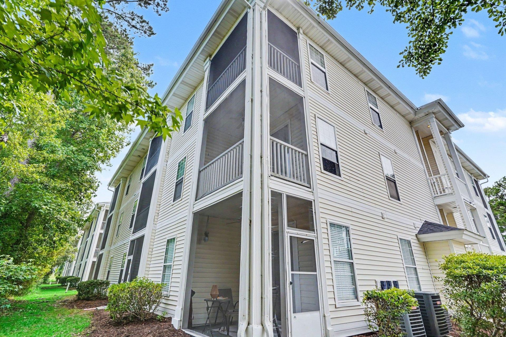 504 River Oaks Dr.  Photo 18