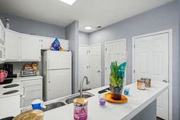 504 River Oaks Dr.  photo 4
