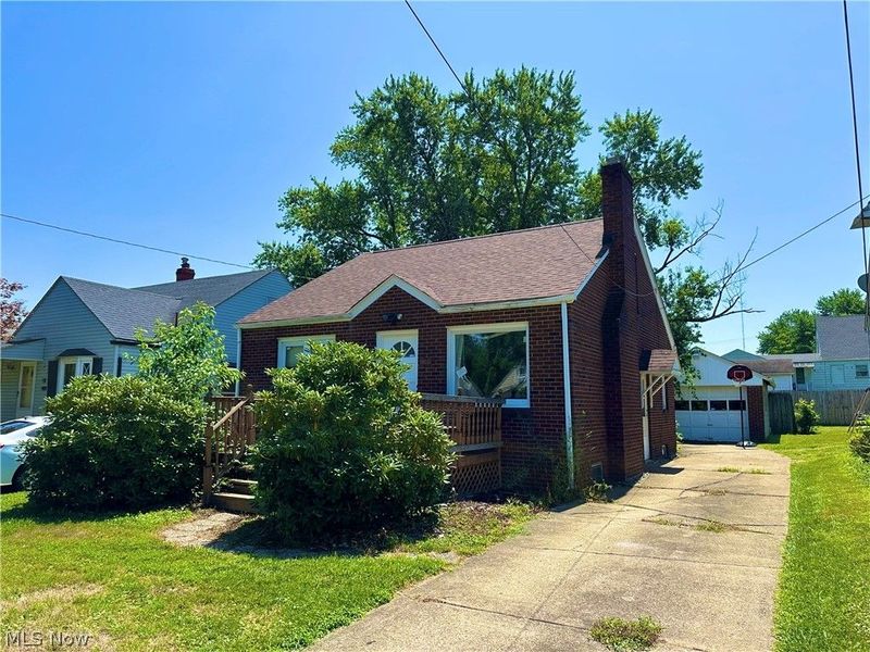 815 Detroit Avenue, Youngstown, OH 44502 Photo 2