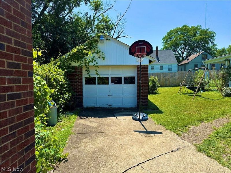 815 Detroit Avenue, Youngstown, OH 44502 Photo 4