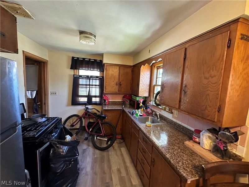 722 Miller Street, Youngstown, OH 44502 Photo 8