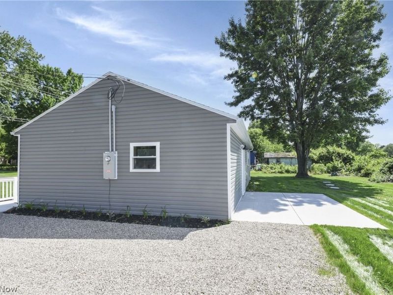 310 Melanie Lane, Milan, OH 44846 Photo 8