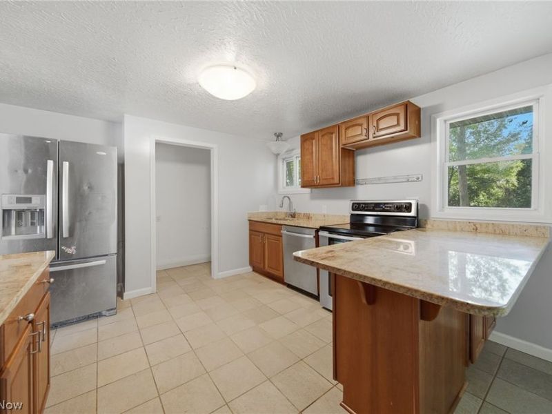 9505 Nita Lane, Streetsboro, OH 44241 Photo 6