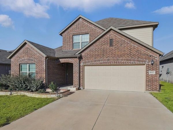 8937 Lantana Meadow Drive, Fort Worth, TX 76131