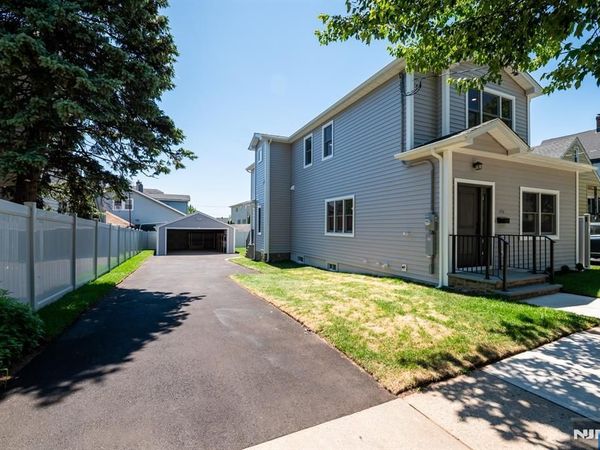 496 Central Avenue, CARLSTADT, NJ 07072