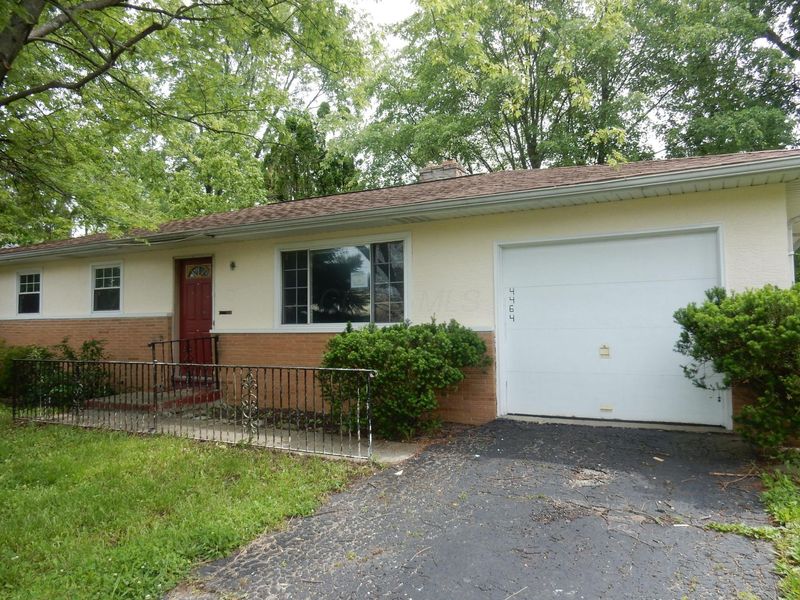 4464 Midvale Road, Columbus, OH 43224 Photo 2