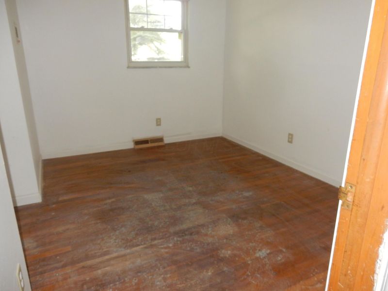 4464 Midvale Road, Columbus, OH 43224 Photo 4